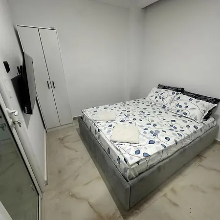 Dk-apartmens 3 Paralía